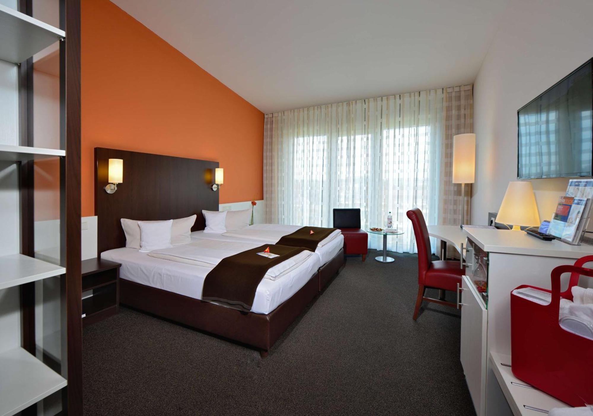 Best Western Plus Konrad Zuse Hotel Hünfeld Exteriör bild