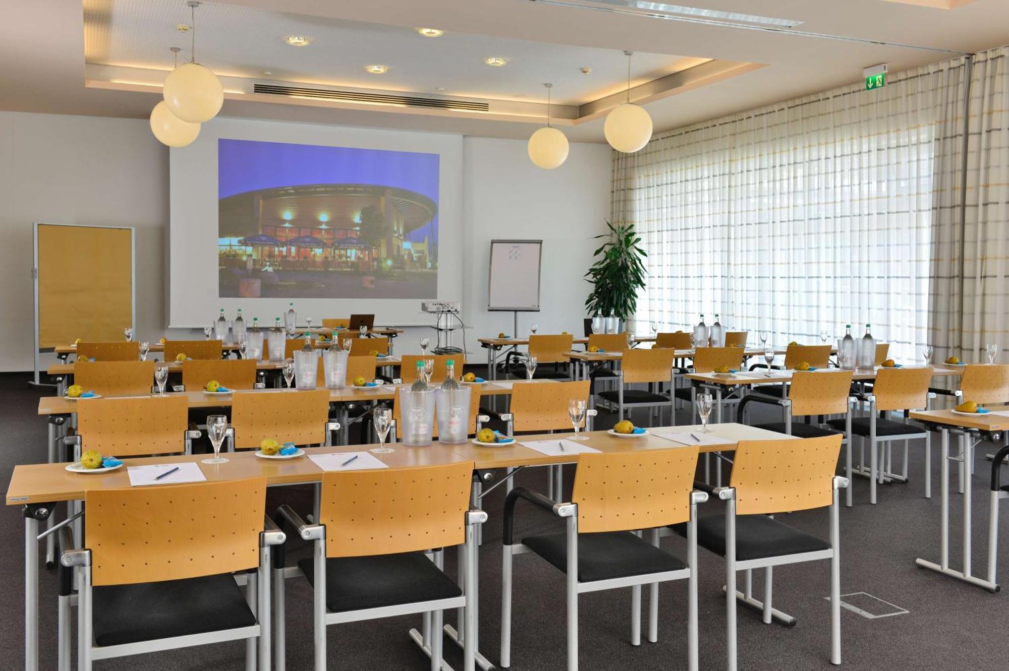 Best Western Plus Konrad Zuse Hotel Hünfeld Exteriör bild